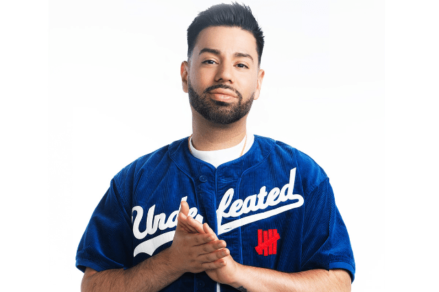 Martin Amini LIVE at Brea Improv Martin Amini LIVE at Brea Improv