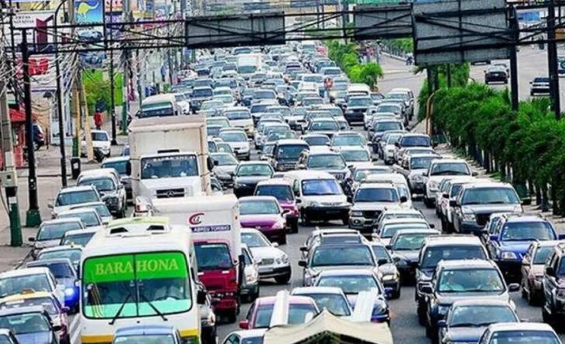 Suben los combustibles: transporte y conductores sienten fuerte impacto Suben los combustibles: transporte y conductores sienten fuerte impacto