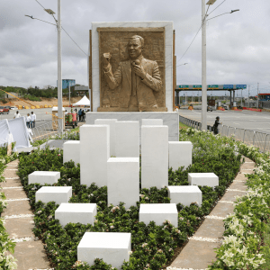 Vicepresidente de la Fundación Peña Gómez destaca renombramiento de avenida Vicepresidente de la Fundación Peña Gómez destaca renombramiento de avenida