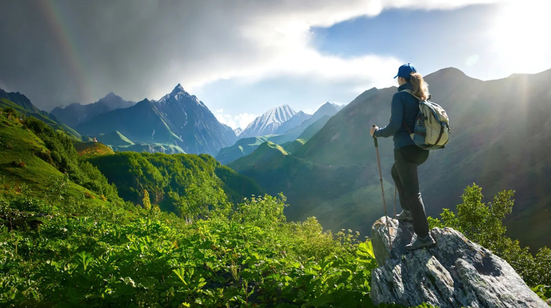 This International, Long-Distance Hiking Trail In The Caucasus Is A Spectacular Journey This International, Long-Distance Hiking Trail In The Caucasus Is A Spectacular Journey