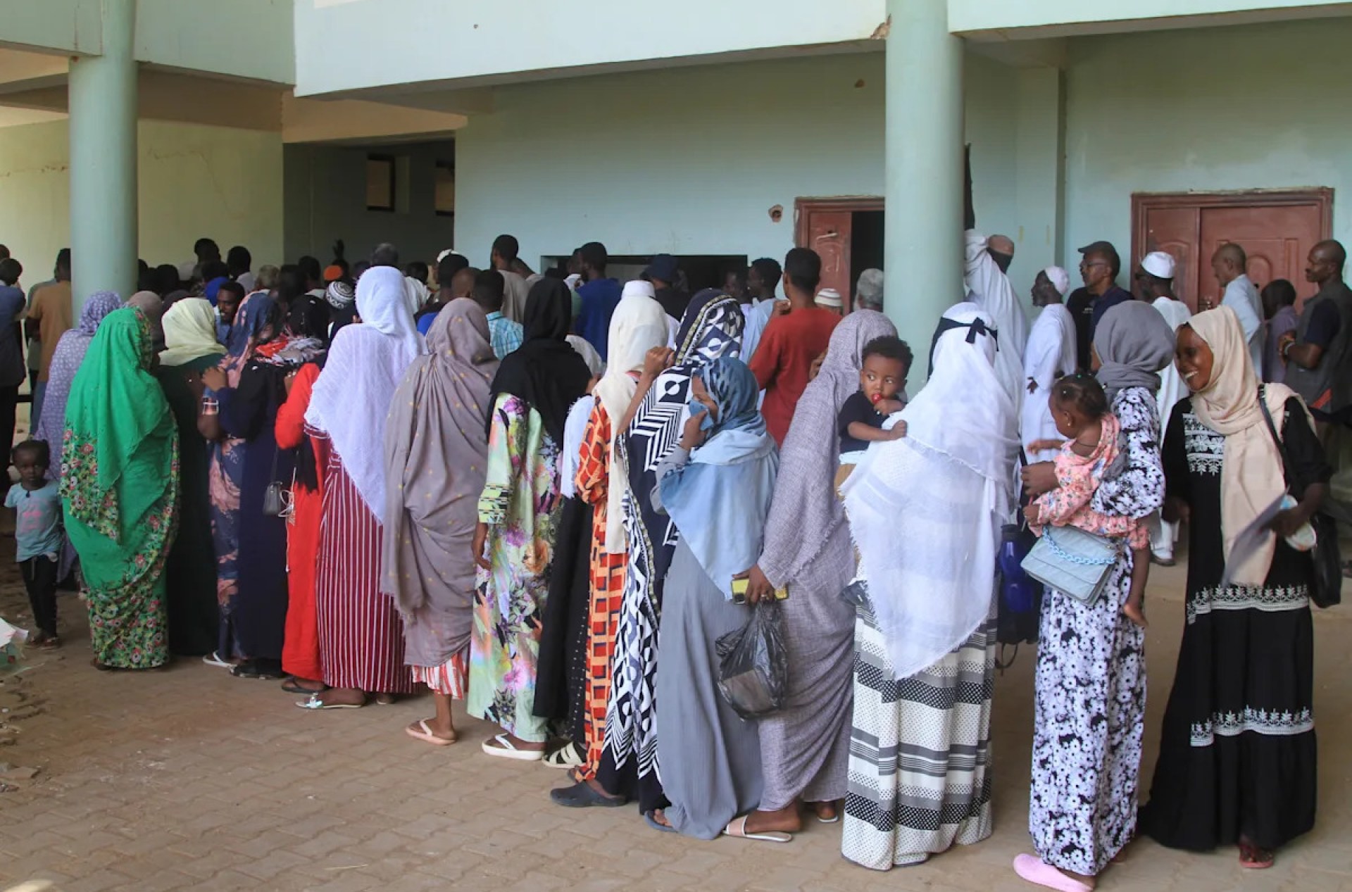 Father reunited with family in Sudan after Al Jazeera news report Father reunited with family in Sudan after Al Jazeera news report