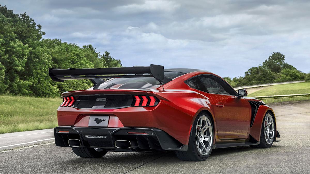 What Does A Dual Exhaust System Really Do On A Car? What Does A Dual Exhaust System Really Do On A Car?
