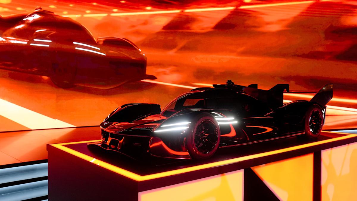 Genesis GMR-001 Le Mans Hypercar’s V8 Is Two Turbocharged Rally Car Engines Stuck Together Genesis GMR-001 Le Mans Hypercar’s V8 Is Two Turbocharged Rally Car Engines Stuck Together