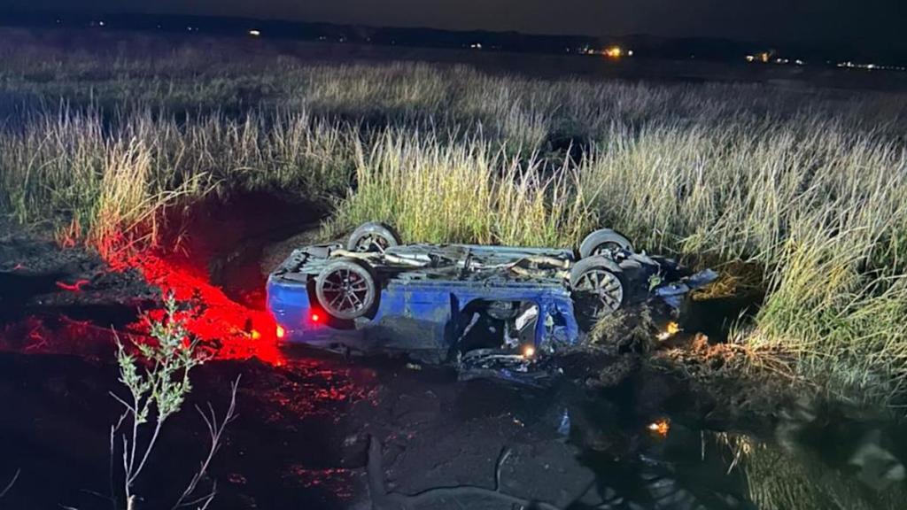 Street Racing Dodge Charger Crashes At 130 MPH While Fleeing Trooper Street Racing Dodge Charger Crashes At 130 MPH While Fleeing Trooper