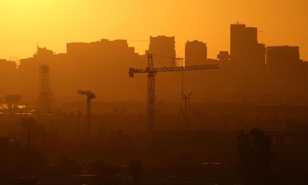 Is Phoenix sustainable? Experts tell SEJ conference the region plans for heat, drought Is Phoenix sustainable? Experts tell SEJ conference the region plans for heat, drought