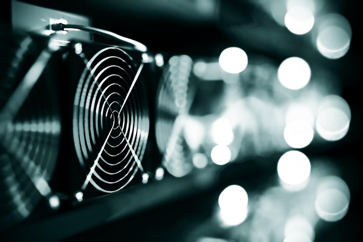 Why Bitcoin Miners Are Powering AI’s Expansion Why Bitcoin Miners Are Powering AI’s Expansion