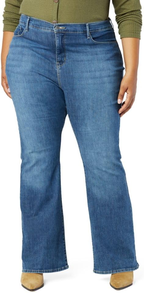 Levi Strauss Signature Gold Women’s Totally Shaping Flare Jean (Standard and Plus) Levi Strauss Signature Gold Women’s Totally Shaping Flare Jean (Standard and Plus)