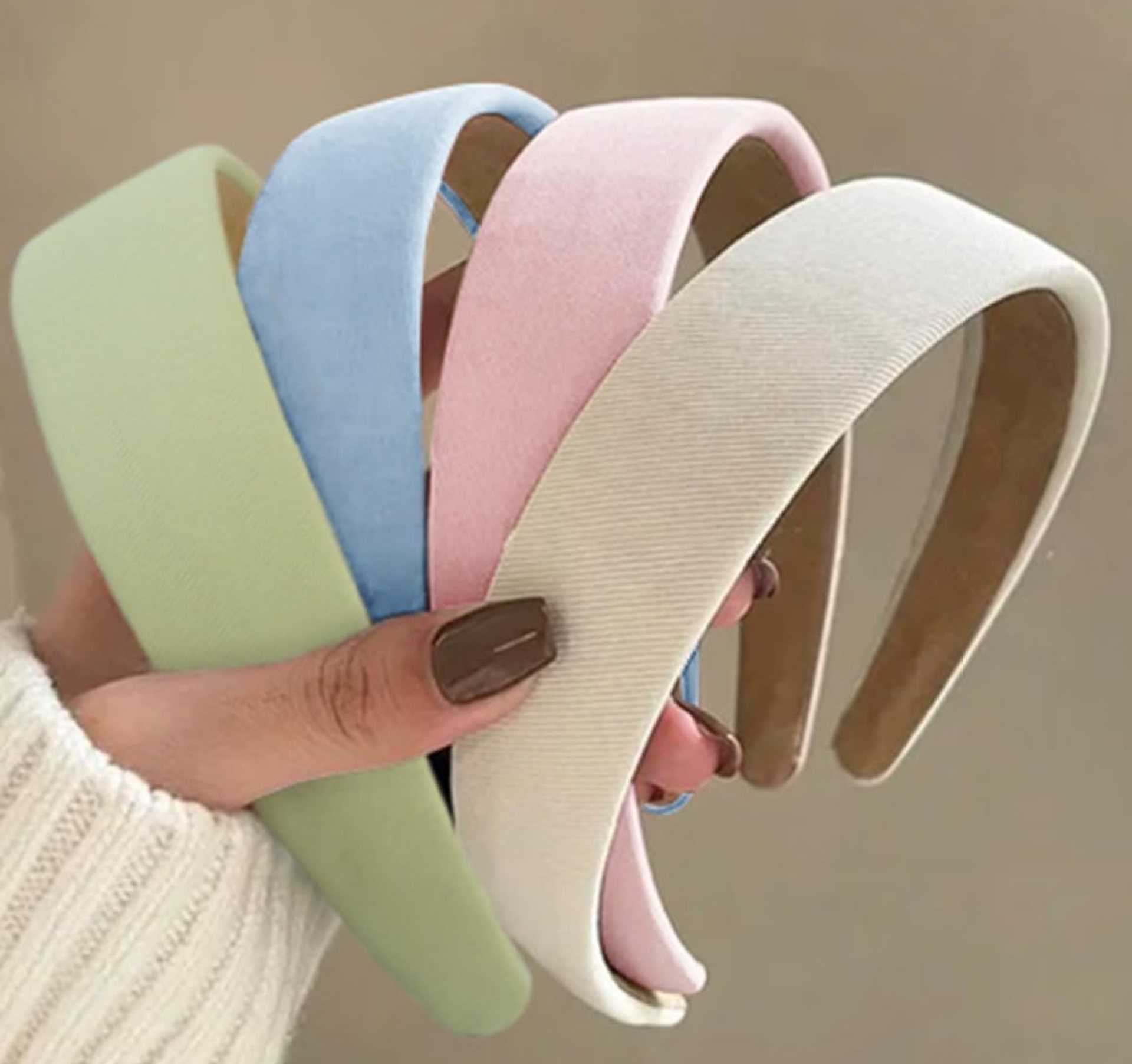 Headbands for Women Non Slip Trendy Headbands for Women’s Hair 1 inch Wide Cute Headband for Girls, Spring Head Bands Elastic Hair Bands Fashion Accessories for Women 4PCS Headbands for Women Non Slip Trendy Headbands for Women’s Hair 1 inch Wide Cute Headband for Girls, Spring Head Bands Elastic Hair Bands Fashion Accessories for Women 4PCS