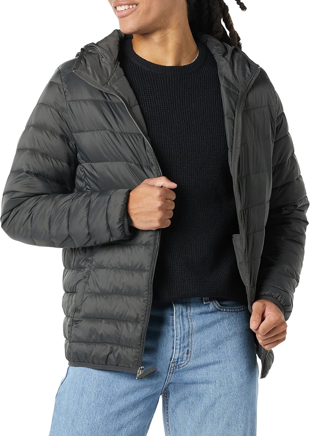 Amazon Essentials Men’s Lightweight Water-Resistant Packable Hooded Puffer Jacket Amazon Essentials Men’s Lightweight Water-Resistant Packable Hooded Puffer Jacket