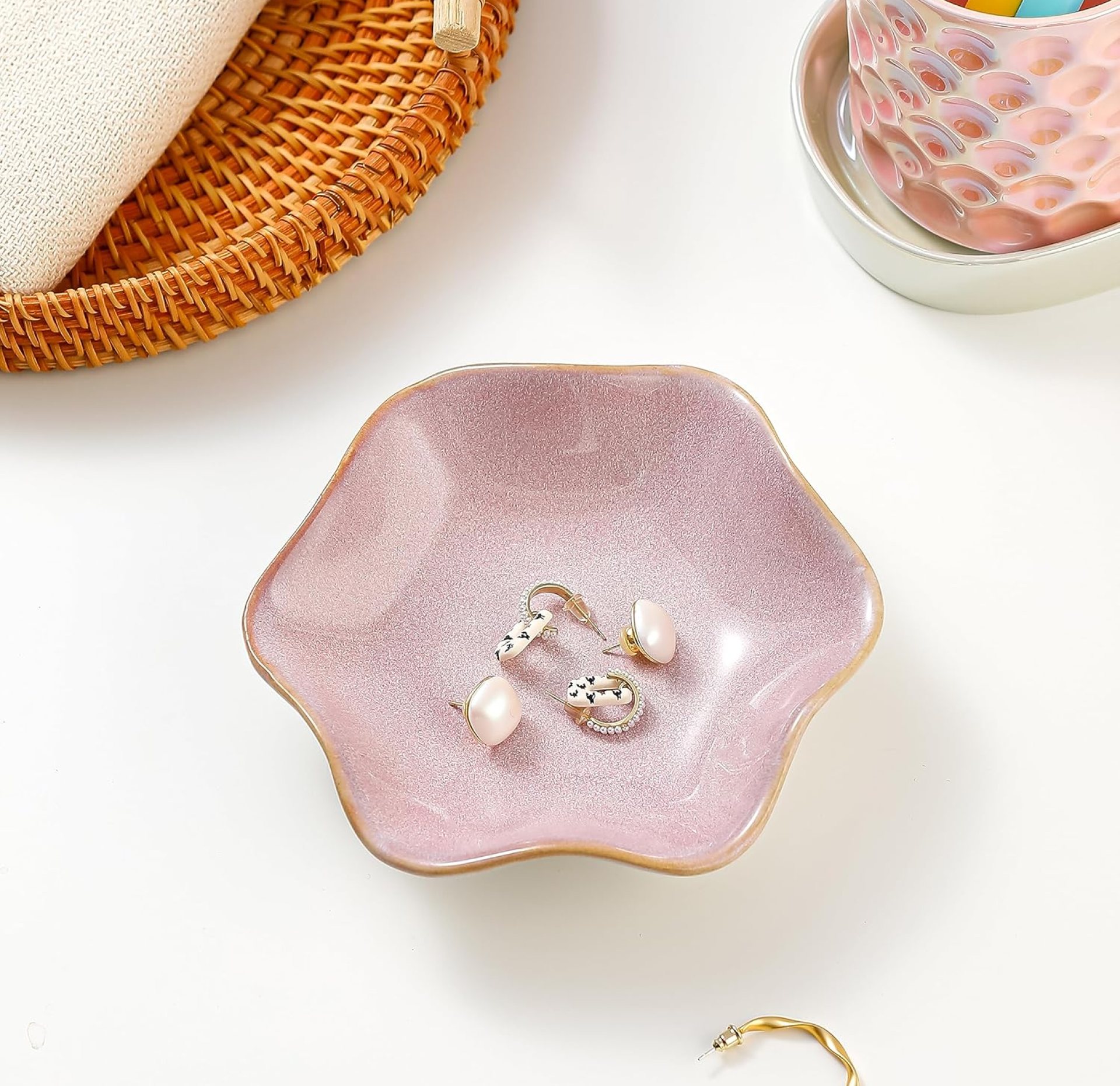 Ceramic Jewelry Dish,Ring Dish,Trinket Tray,Jewelry Tray,Key Bowl Pink Room Decor Bathroom Home Decor Gifts for Women Mom Sister Coworker Friend Bride(5.5 in Pink) Ceramic Jewelry Dish,Ring Dish,Trinket Tray,Jewelry Tray,Key Bowl Pink Room Decor Bathroom Home Decor Gifts for Women Mom Sister Coworker Friend Bride(5.5 in Pink)