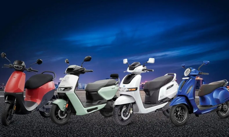 Ather, Ola, TVS, Bajaj et al and India’s Shift to e-2Ws: Should Investors Throw Their Hat in the Ring? Ather, Ola, TVS, Bajaj et al and India’s Shift to e-2Ws: Should Investors Throw Their Hat in the Ring?
