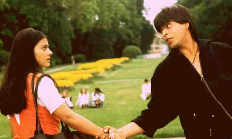 SRK, Kajol-starrer ‘DDLJ’ gets a statue erected in Leicester Square SRK, Kajol-starrer ‘DDLJ’ gets a statue erected in Leicester Square