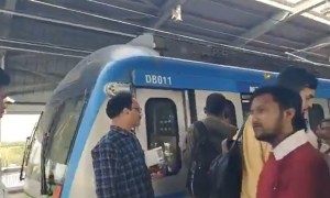 Hyderabad Metro train halted for 20 mins amid technical snag Hyderabad Metro train halted for 20 mins amid technical snag