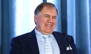 How Old Is Bill Belichick? See the Former Patriots Manager’s Age – Hollywood Life How Old Is Bill Belichick? See the Former Patriots Manager’s Age – Hollywood Life