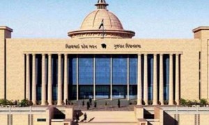 Gujarat Confidential: When Influencers, Politicians Meet Gujarat Confidential: When Influencers, Politicians Meet