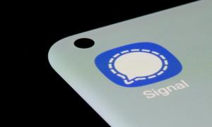 How to add someone to a Signal group chat How to add someone to a Signal group chat