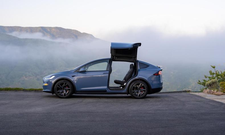 Tesla’s new Model S and X vehicles are now available in the US Tesla’s new Model S and X vehicles are now available in the US