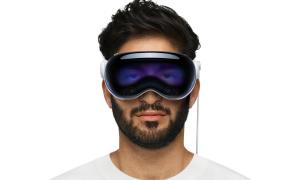 Apple is reportedly working on two new versions of the Vision Pro Apple is reportedly working on two new versions of the Vision Pro