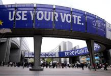 Experts warn that AI has the potential to amplify disinformation and disrupt EU elections