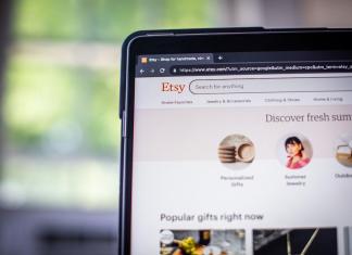 Etsy CFO Utilizes AI to Help Users Improve Financial Well-being