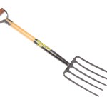 Lasher Tools – 5 Prong Wood Shaft Digging Fork Lasher Tools – 5 Prong Wood Shaft Digging Fork