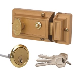 Yale – Night latch Complete With Cylinder Yale – Night latch Complete With Cylinder