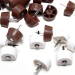 Shelf Supports With Nail – White (100) Shelf Supports With Nail – White (100)