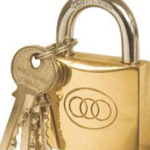 Padlock Tri Brass (Keyed Alike) – 38mm Padlock Tri Brass (Keyed Alike) – 38mm