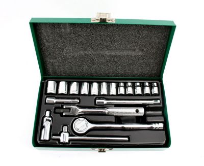 Waldo Socket Set (1/4″ Drive) – Professional 18 Piece Set with Metal Casing Waldo Socket Set (1/4″ Drive) – Professional 18 Piece Set with Metal Casing