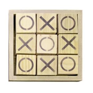 Noughts & Crosses Game – Gift Box Set Noughts & Crosses Game – Gift Box Set