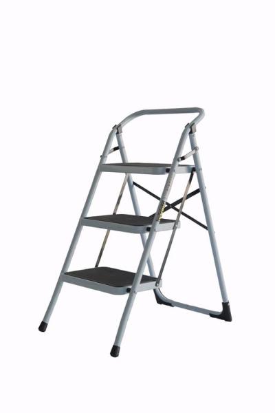 Maxi 3 Step Ladder – White Maxi 3 Step Ladder – White