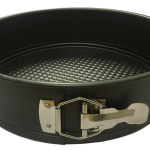 Spring-Form Baking Pan – 25 x 6 cm Spring-Form Baking Pan – 25 x 6 cm