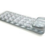 Intex 188 x 71cm – 18 Pocket Suntanner Mat Intex 188 x 71cm – 18 Pocket Suntanner Mat