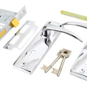Jaguar 2 Lever Lockset CP Kit Jaguar 2 Lever Lockset CP Kit