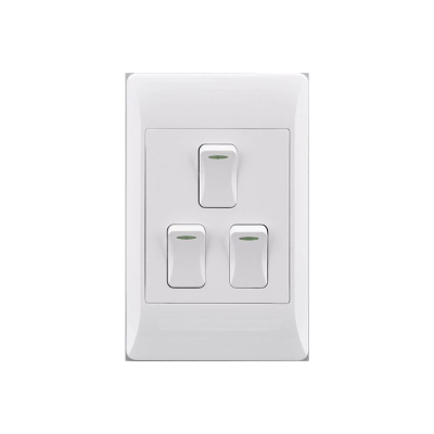 Switch 3L – 2X4 White E/Mate Switch 3L – 2X4 White E/Mate
