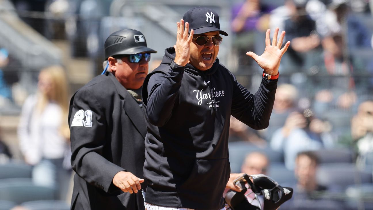 Yanks’ Boone ejected, says fan berated umpire Yanks’ Boone ejected, says fan berated umpire