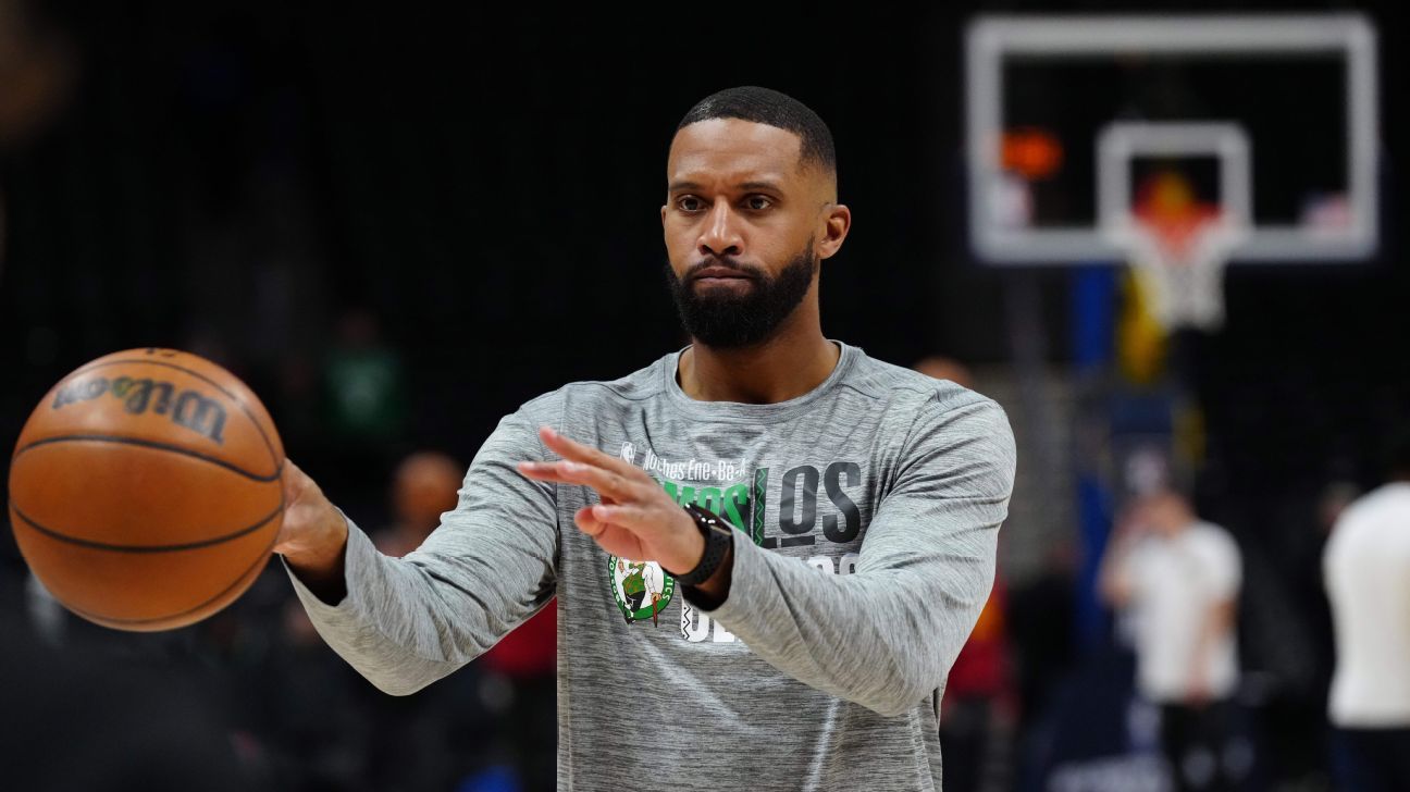 Sources: Lee gets 4-year deal as Hornets coach Sources: Lee gets 4-year deal as Hornets coach