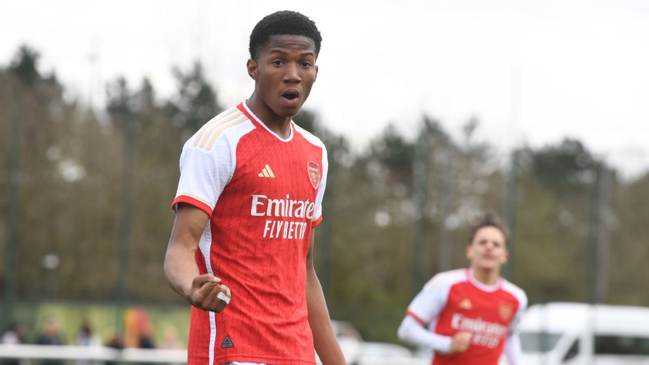 Obi-Martin nets hat trick in Man Utd U18s debut Obi-Martin nets hat trick in Man Utd U18s debut