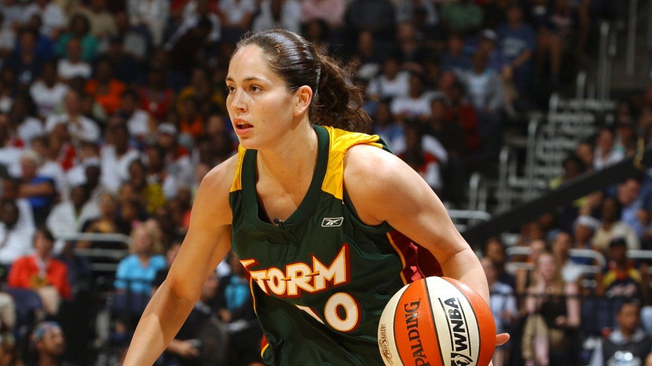 Bird, Moore, Melo, Donovan lead ’25 HOF class Bird, Moore, Melo, Donovan lead ’25 HOF class
