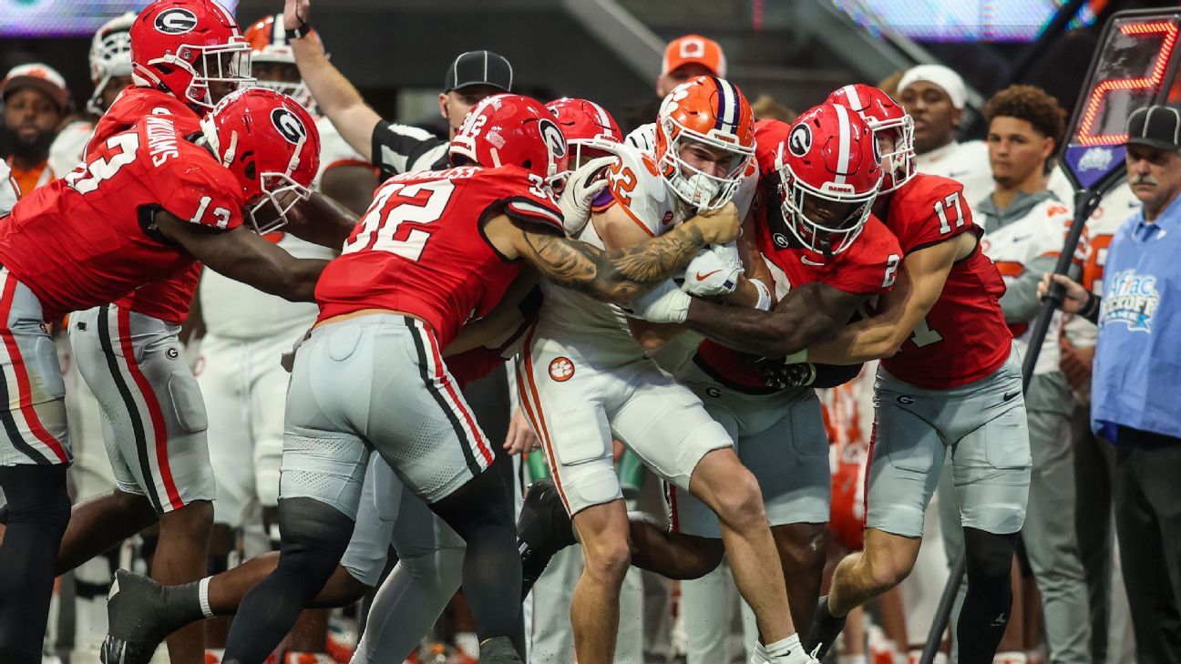 Georgia leaves no doubt: Dawgs are ready for a title run while Clemson needs a reset Georgia leaves no doubt: Dawgs are ready for a title run while Clemson needs a reset