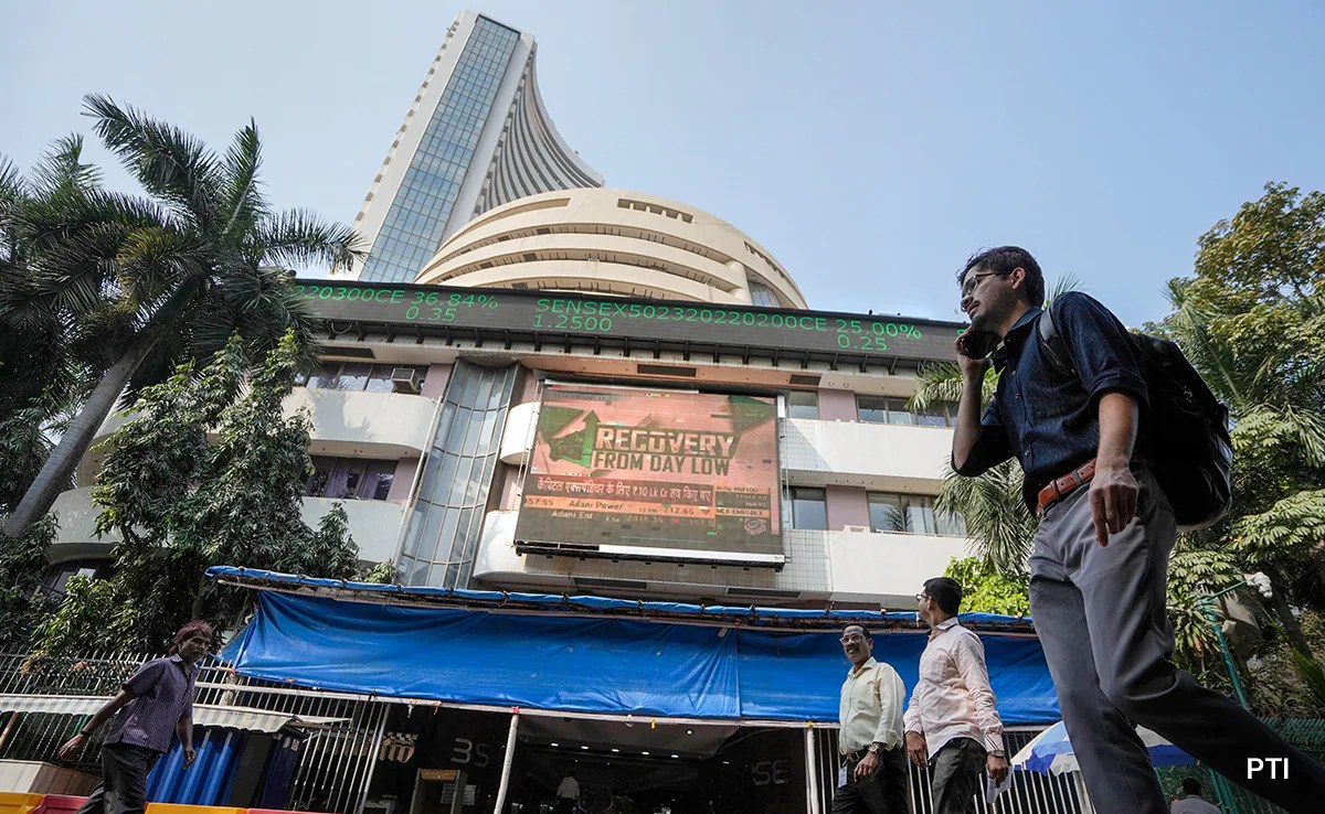 Sensex Jumps 350 Points In Early Trade, Nifty Up 70 Points Sensex Jumps 350 Points In Early Trade, Nifty Up 70 Points