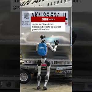 Robots help load cargo into planes at Tokyo's Haneda airport. #BBCNews Robots help load cargo into planes at Tokyo's Haneda airport. #BBCNews