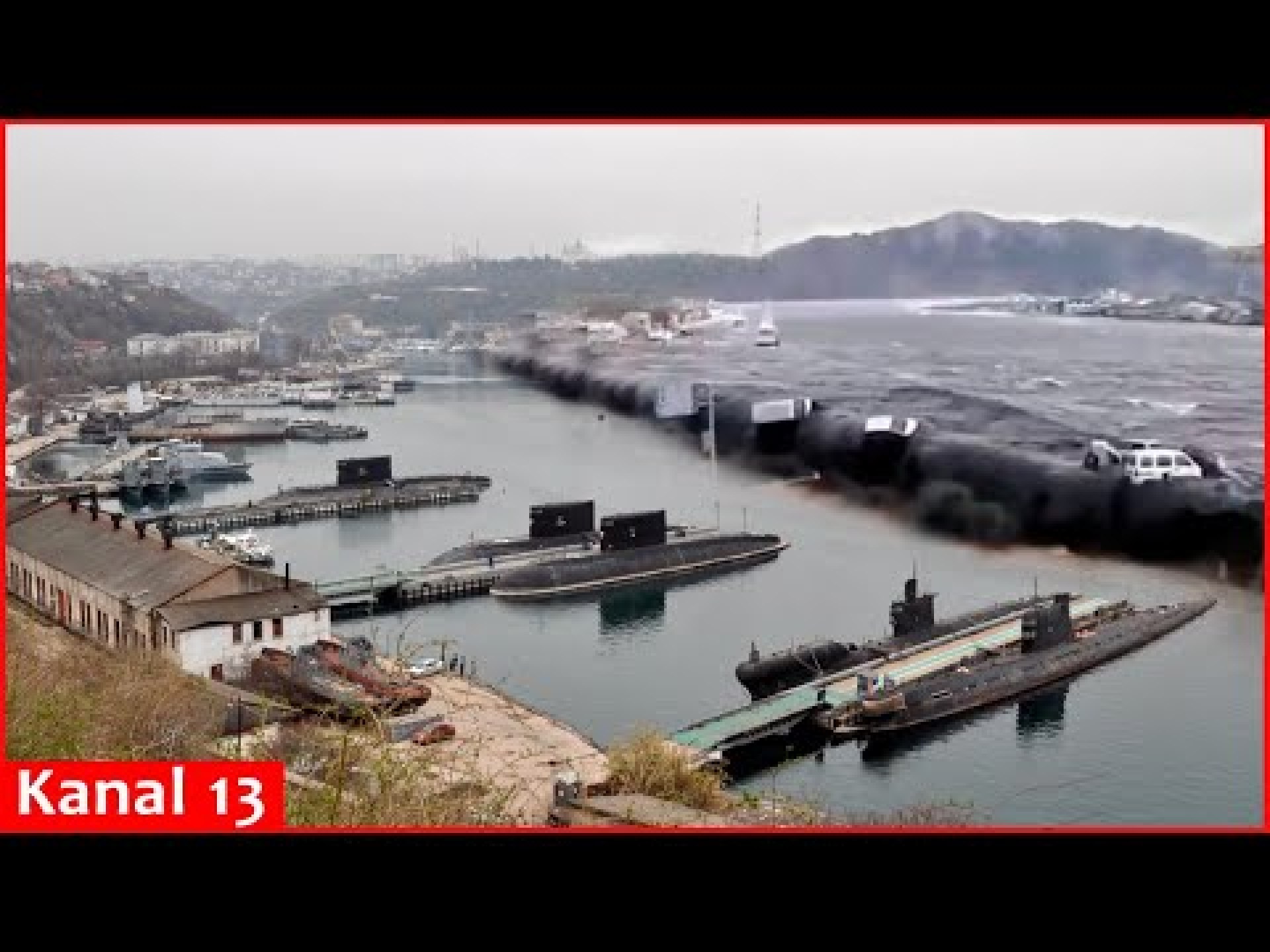 Putin’s nuclear sub base hit by earthquake; strategic facility is under danger Putin’s nuclear sub base hit by earthquake; strategic facility is under danger