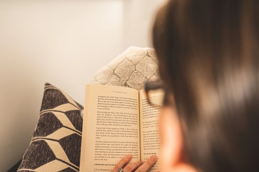 책 한 권, 인생을 바꾸는 기적: 당신의 삶을 변화시킬 놀라운 독서의 힘 책 한 권, 인생을 바꾸는 기적: 당신의 삶을 변화시킬 놀라운 독서의 힘