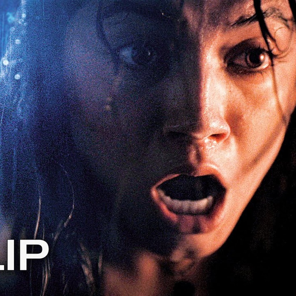 ALIEN: ROMULUS Clip – The Xenomorph Is Hungry For Kay (2024) ALIEN: ROMULUS Clip – The Xenomorph Is Hungry For Kay (2024)