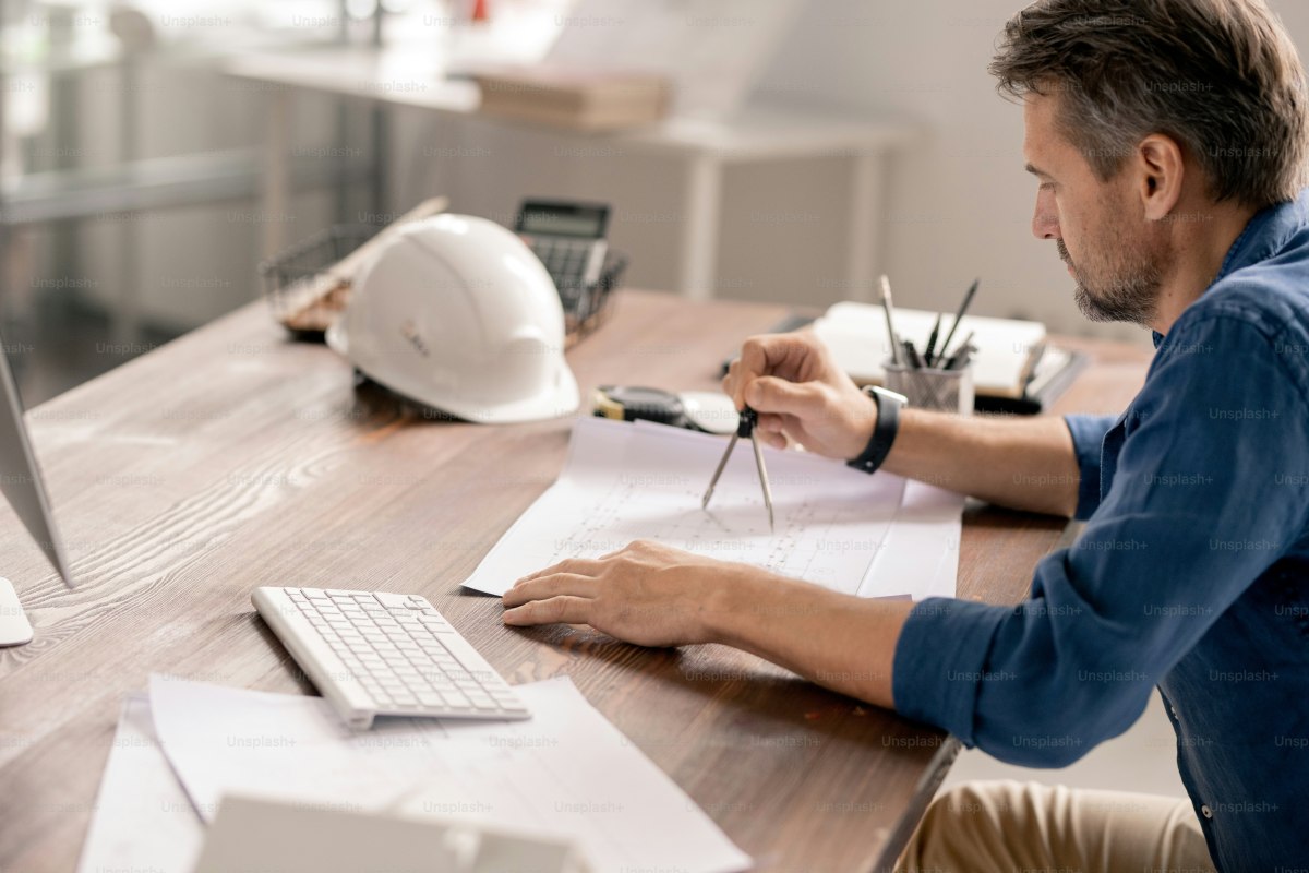 10 Budgeting Tips from Experienced Commercial Contractors 10 Budgeting Tips from Experienced Commercial Contractors