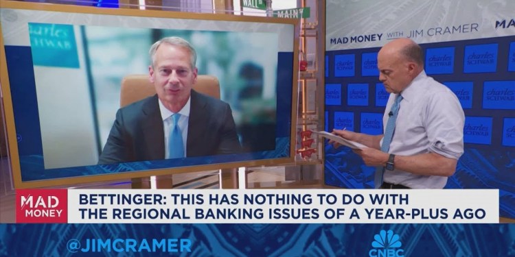 Charles Schwab CEO Walt Bettinger sits down with Jim Cramer Charles Schwab CEO Walt Bettinger sits down with Jim Cramer