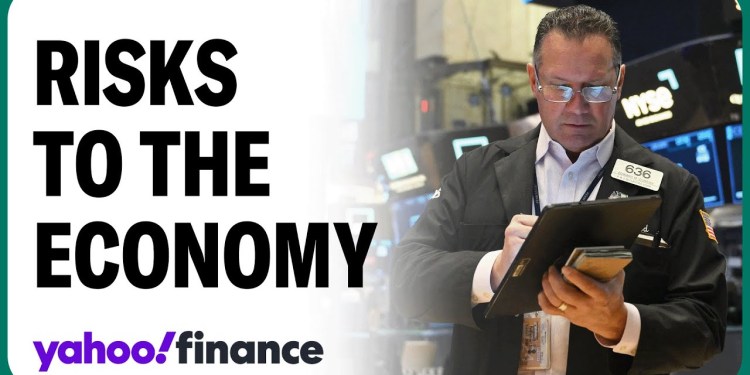 Economy is balancing ‘unimaginable’ risks: Economist Economy is balancing ‘unimaginable’ risks: Economist