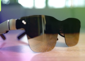 RayNeo Air 2S Display Glasses: A Step Down From the Competition RayNeo Air 2S Display Glasses: A Step Down From the Competition