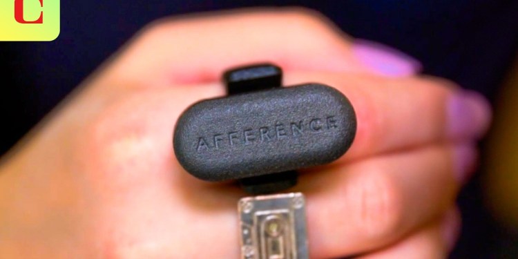 The Afeerance Haptic Smart Ring Helps You Feel What You See Through Smart Glasses The Afeerance Haptic Smart Ring Helps You Feel What You See Through Smart Glasses